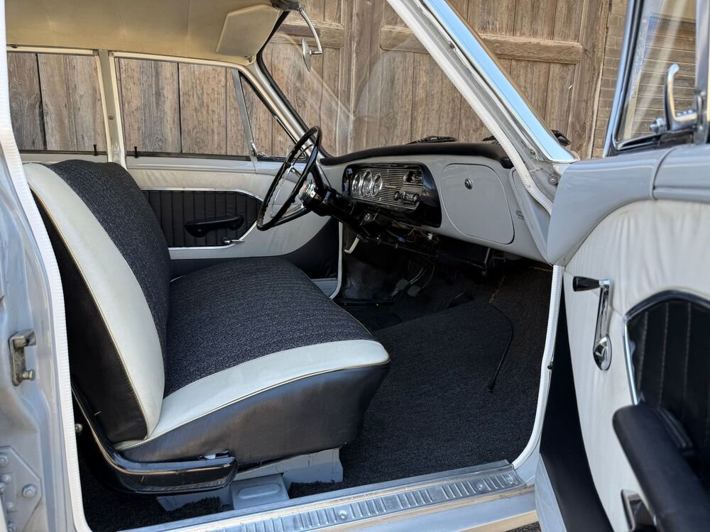 FORD Taunus 17M Super, Essence, Voiture de collection, Manuelle - 6