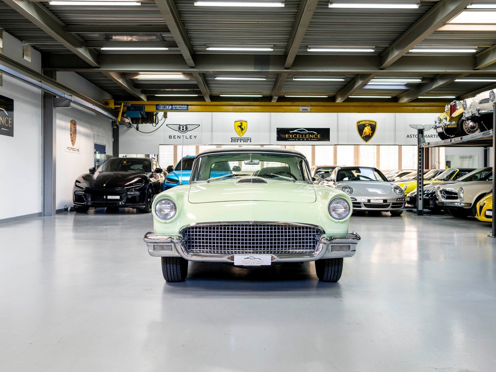 FORD Thunderbird 5.2 Liter V8 245PS, Petrol, Second hand / Used, Automatic - 3
