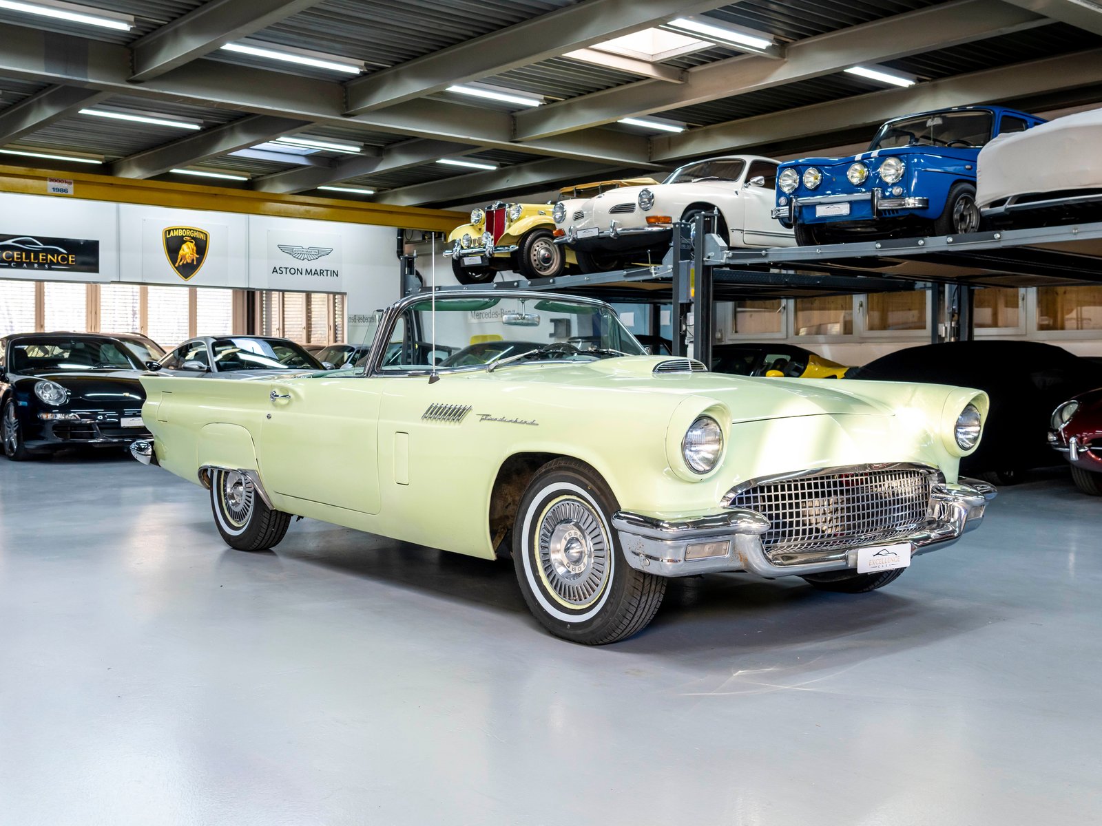 FORD Thunderbird 5.2 Liter V8 245PS, Petrol, Second hand / Used, Automatic - 4