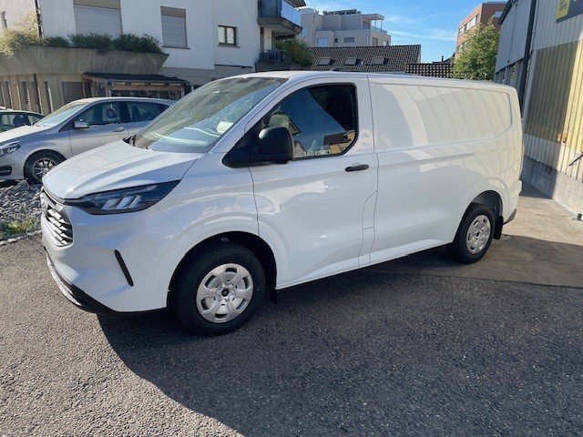 FORD Top Preis L1H1 320 Trend mit Automat-Getriebe und Anhä, Diesel, Neuwagen, Automatik