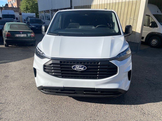 FORD Top Preis L1H1 320 Trend mit Automat-Getriebe und Anhä, Diesel, Neuwagen, Automatik - 4