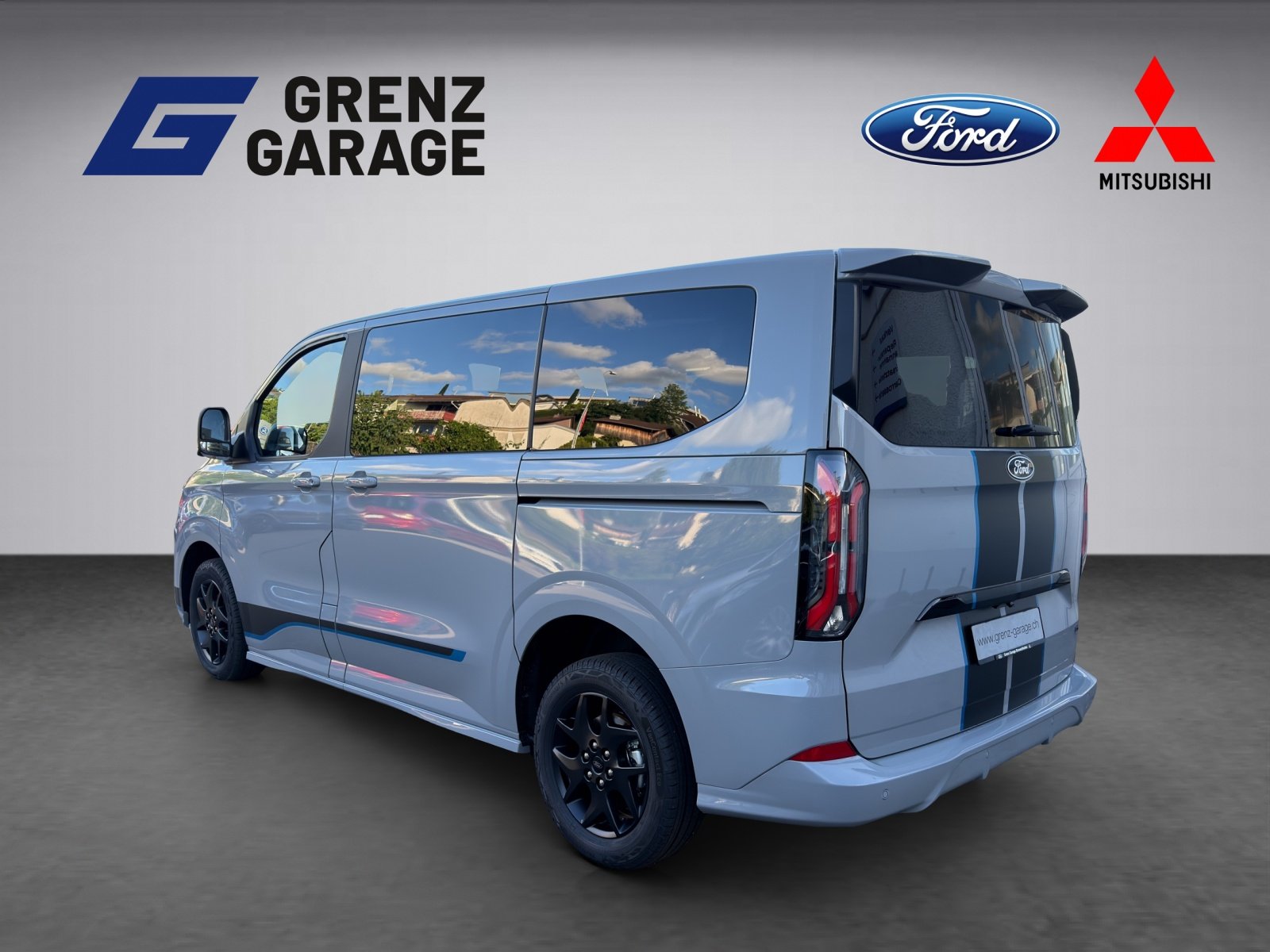 FORD Tourneo C Bus 320 L1 2.0 EcoBlue 170 Sport 4x4, Diesel, Auto nuove, Automatico - 3