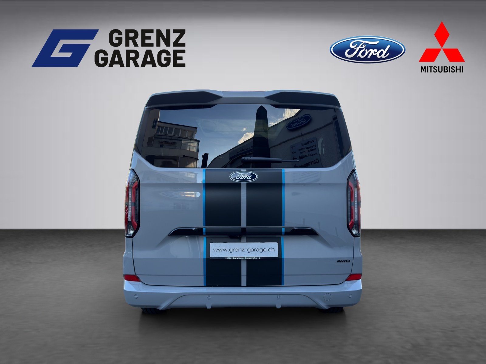 FORD Tourneo C Bus 320 L1 2.0 EcoBlue 170 Sport 4x4, Diesel, Auto nuove, Automatico - 4