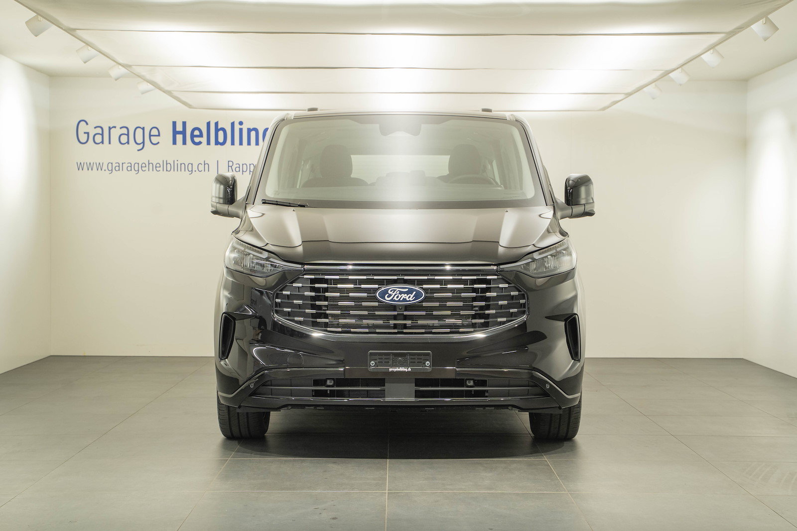 FORD Tourneo C Bus 320 L2 2.0 EcoBlue 170 Titanium 4x4, Diesel, Auto nuove, Automatico - 2