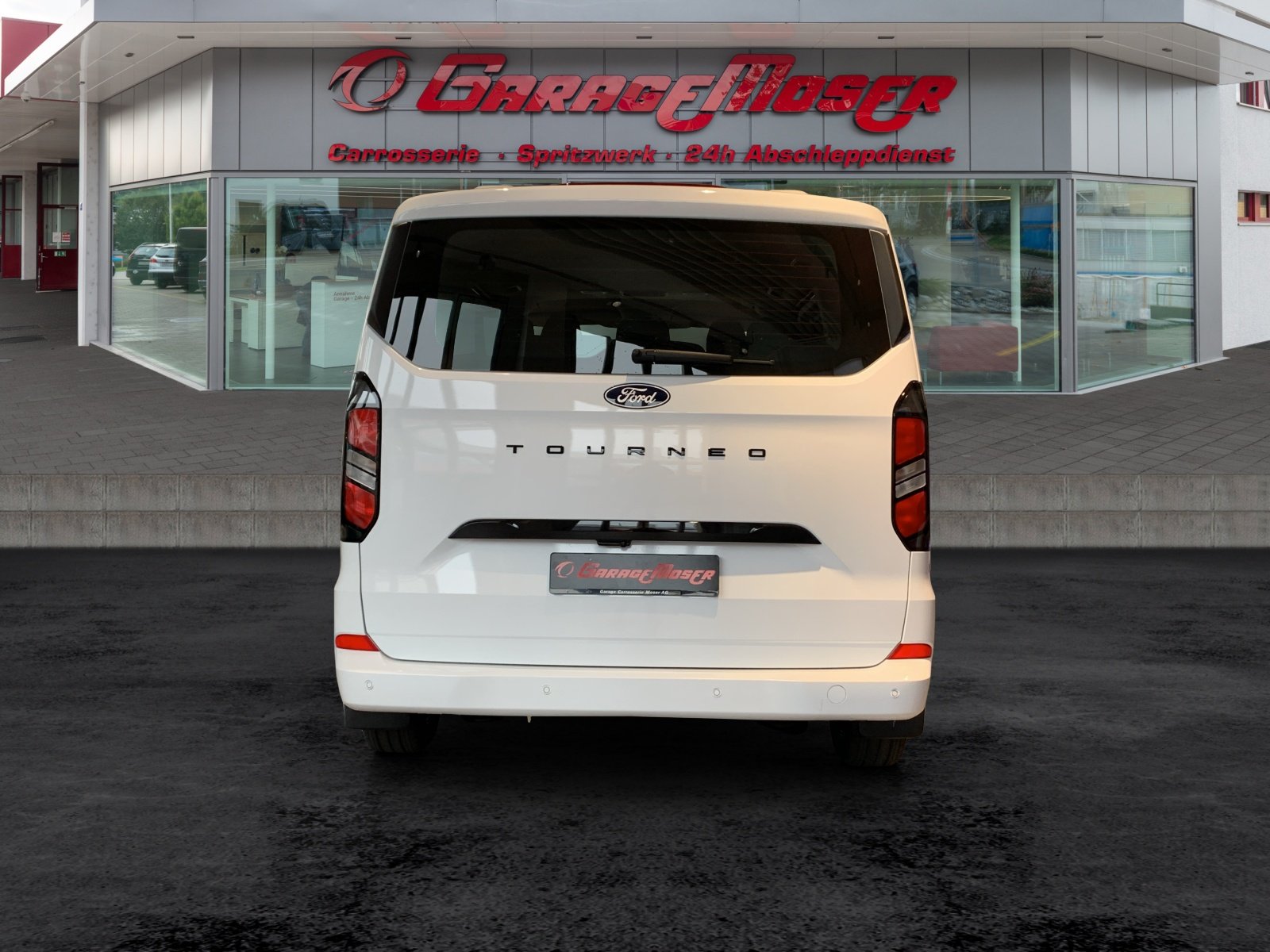 FORD Tourneo C Bus 320 L1 2.0 EcoBlue 170 Titanium, Diesel, Occasioni / Usate, Automatico - 6