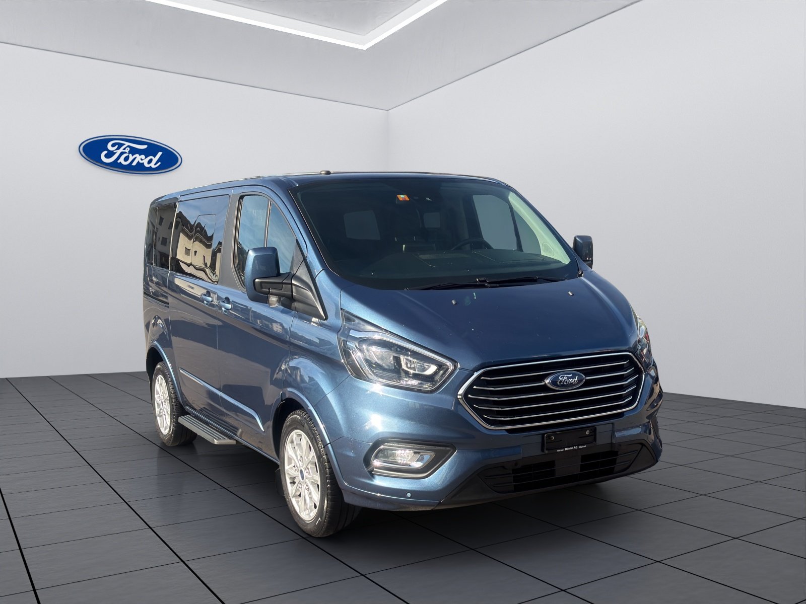 FORD Tourneo C Bus 320 L1 2.0 TDCi 185 Titanium, Diesel, Occasion / Gebraucht, Automatik - 3
