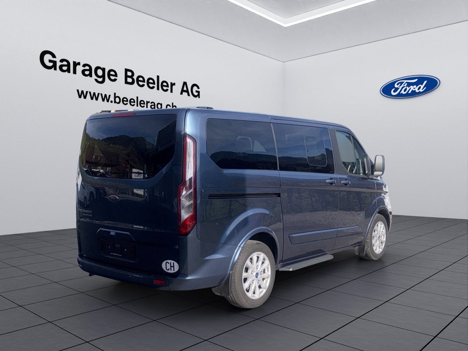 FORD Tourneo C Bus 320 L1 2.0 TDCi 185 Titanium, Diesel, Occasion / Gebraucht, Automatik - 5