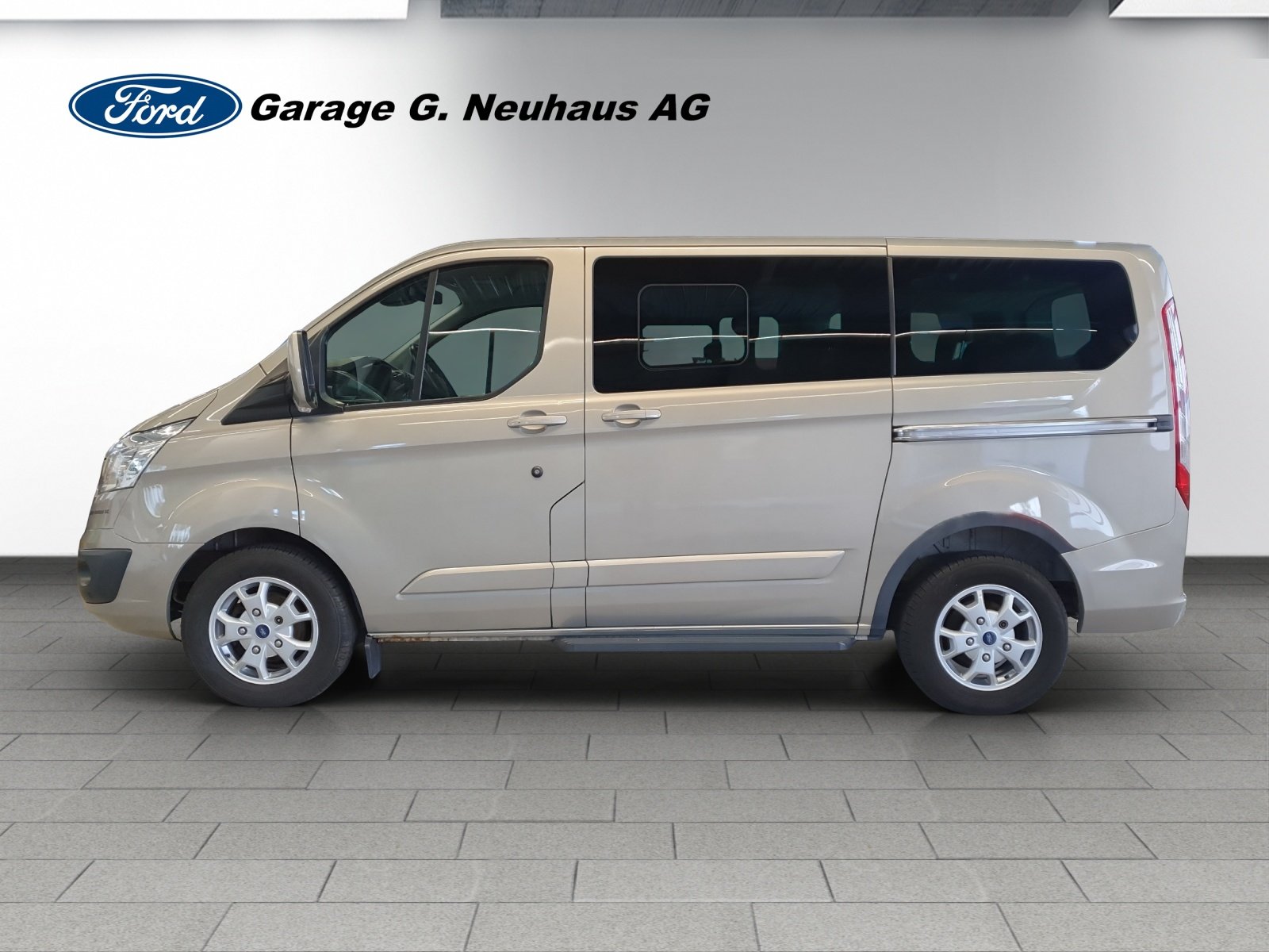 FORD Tourneo C Bus 300 L1 2.2 TDCi 155 Knie Edition, Diesel, Occasion / Gebraucht, Handschaltung - 4