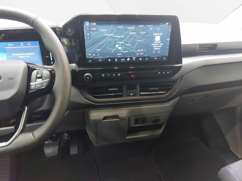 FORD E-Tourneo C Bus 340 L2 Titanium, Elettrica, Auto nuove, Automatico - 7