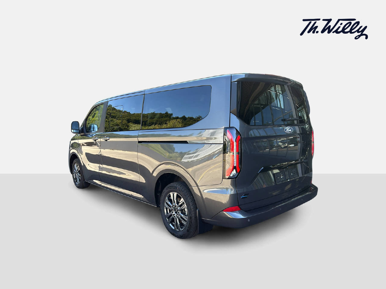 FORD E-Tourneo C Bus 340 L2 Titanium, Elektro, Neuwagen, Automatik - 3