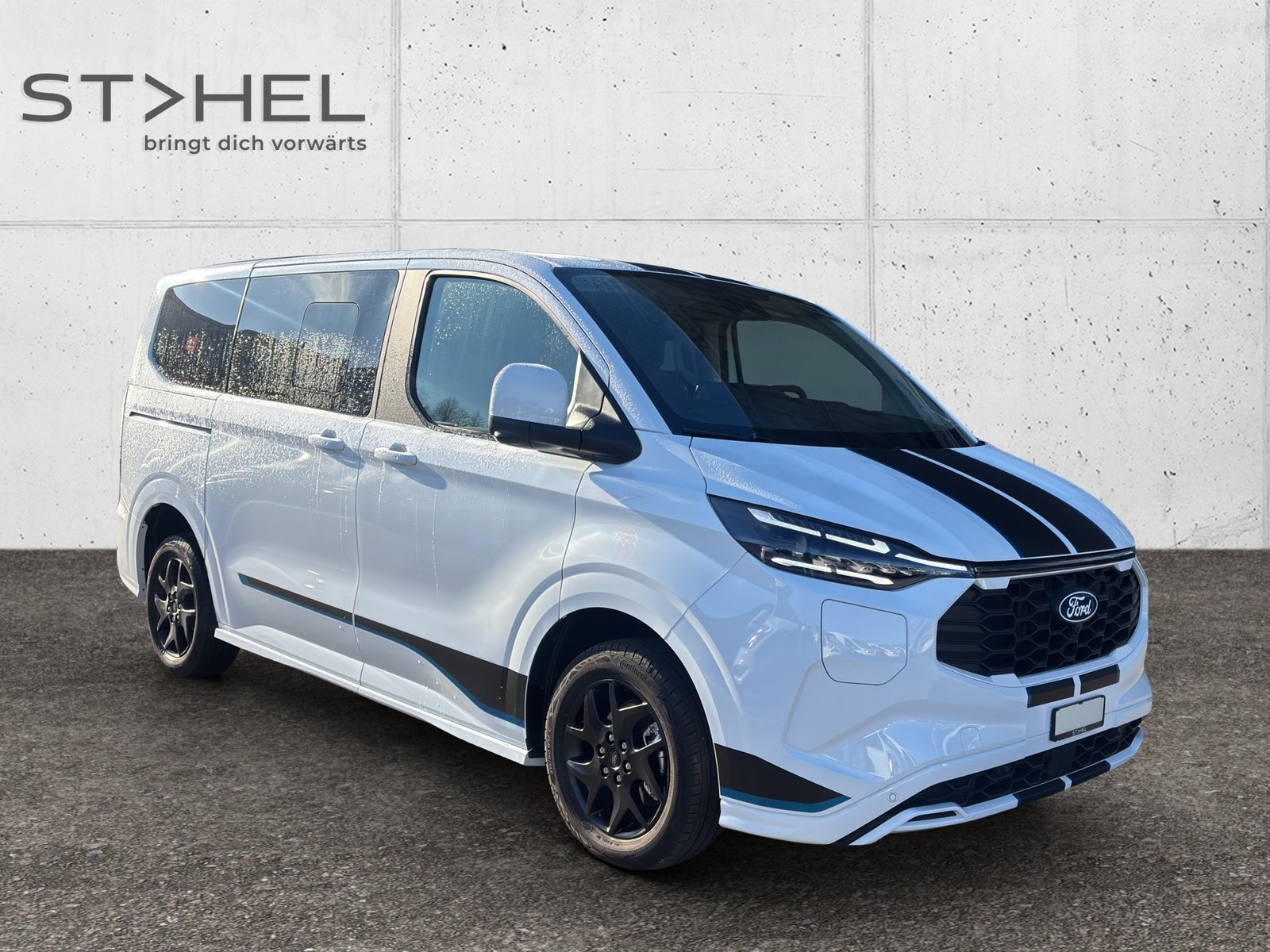 FORD Tourneo C Bus 340 L1 2.5 Duratec 233 Sport PHEV