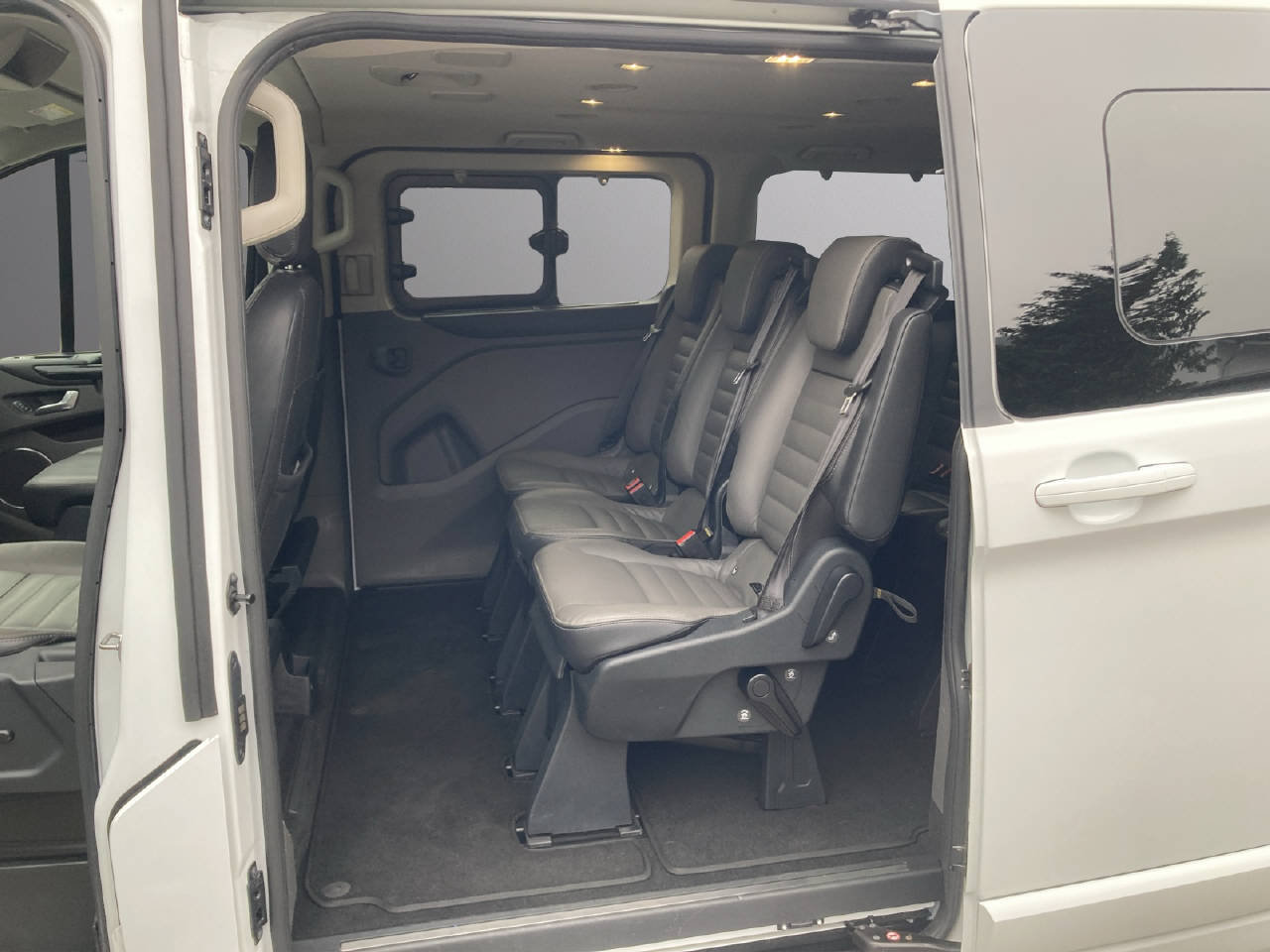 FORD Tourneo C Bus 310 L1 2.0 TDCi 170 Titanium, Diesel, Occasion / Utilisé, Automatique - 6