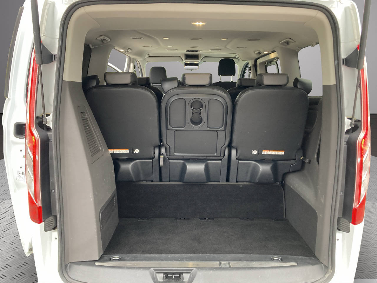 FORD Tourneo C Bus 310 L1 2.0 TDCi 170 Titanium, Diesel, Occasion / Utilisé, Automatique - 7