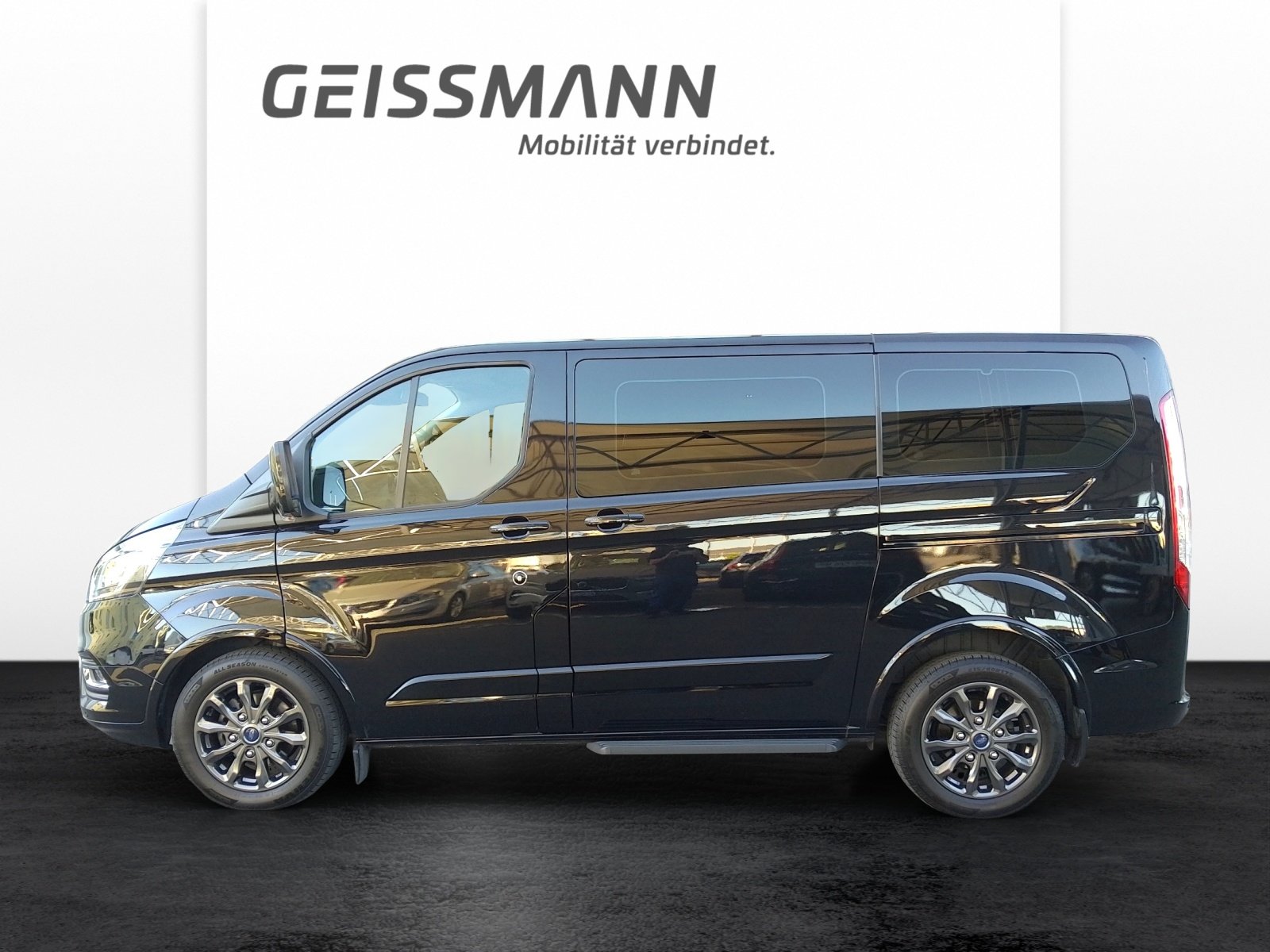 FORD Tourneo C Bus 320 L1 2.0 TDCi 170 Titanium X, Diesel, Occasion / Gebraucht, Automatik - 2
