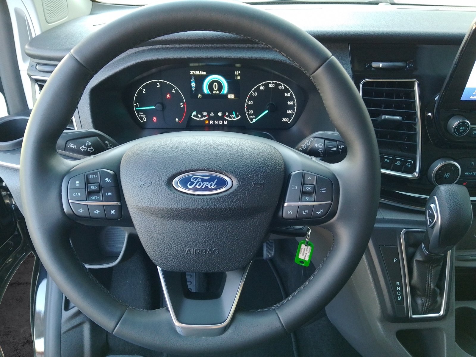 FORD Tourneo C Bus 320 L1 2.0 TDCi 170 Titanium X, Diesel, Occasion / Gebraucht, Automatik - 6