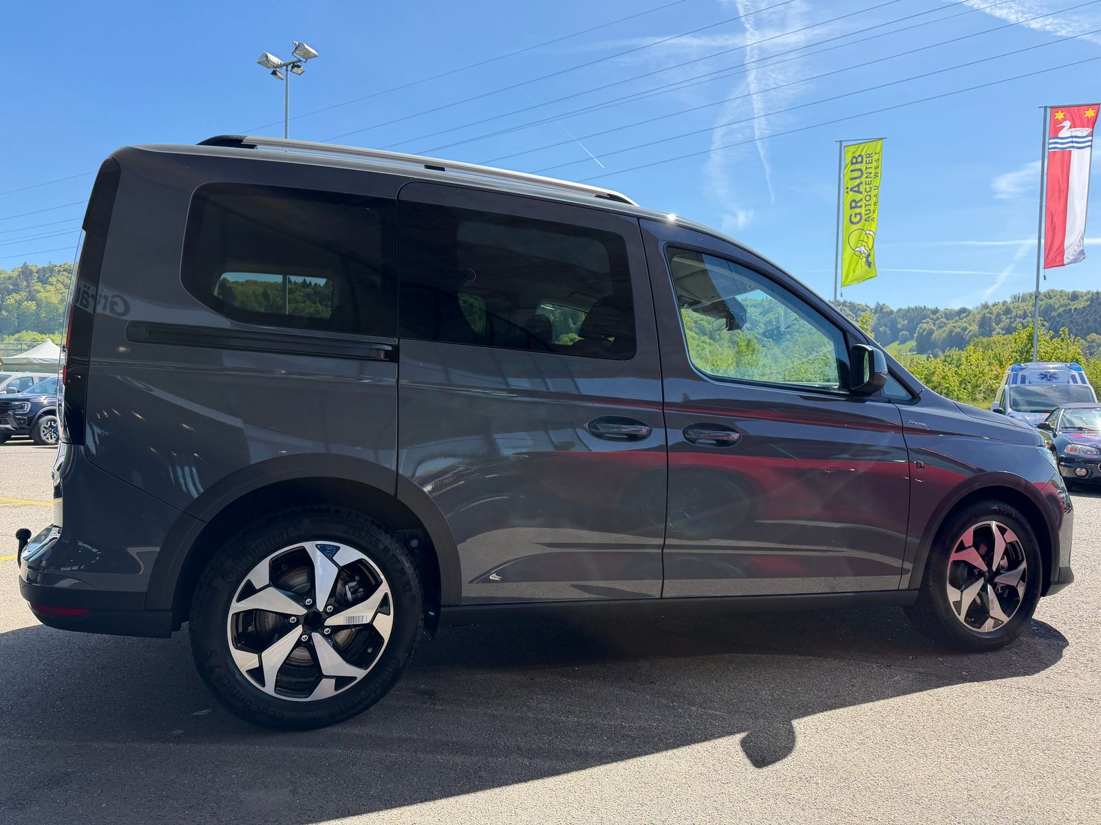 FORD Tourneo Connect 1.5 PHEV Active Automat, Plug-in-Hybrid Benzina/Elettrica, Auto nuove, Automatico - 6