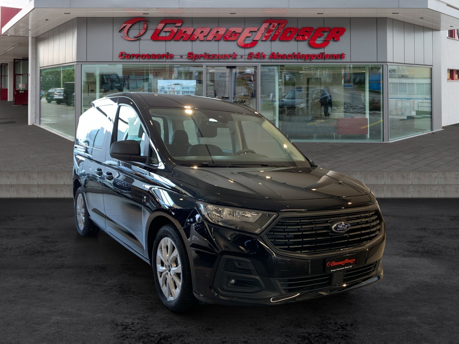 FORD Tourneo Connect 1.5 EcoBoost 150 Trend PHEV, Hybride Rechargeable Essence/Électricité, Voiture de démonstration, Automatique - 3