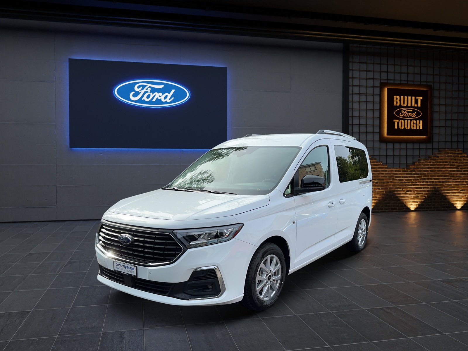 FORD Tourneo Connect 2.0 EcoBlue 122 PS Titanium AUTOMAT