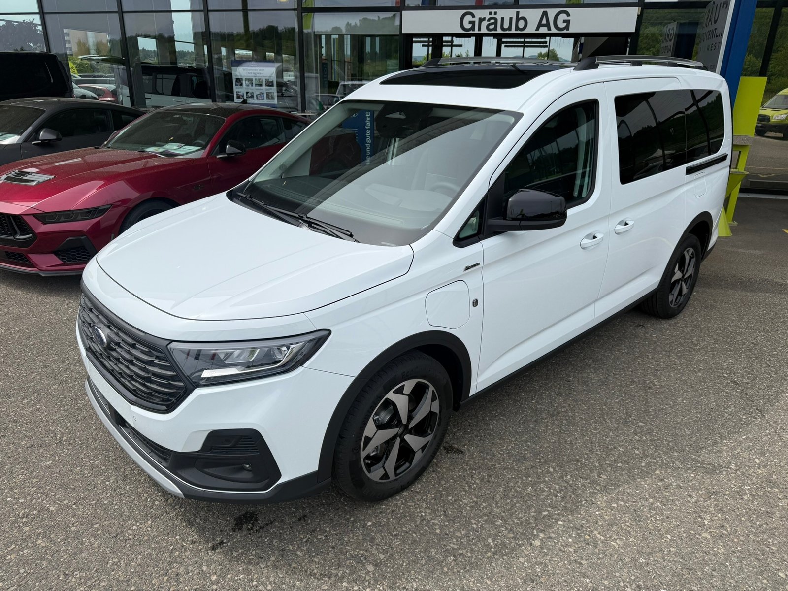 FORD Grand Tourneo Connect 1.5 PHEV Active Automat, Plug-in-Hybrid Benzina/Elettrica, Auto nuove, Automatico - 3