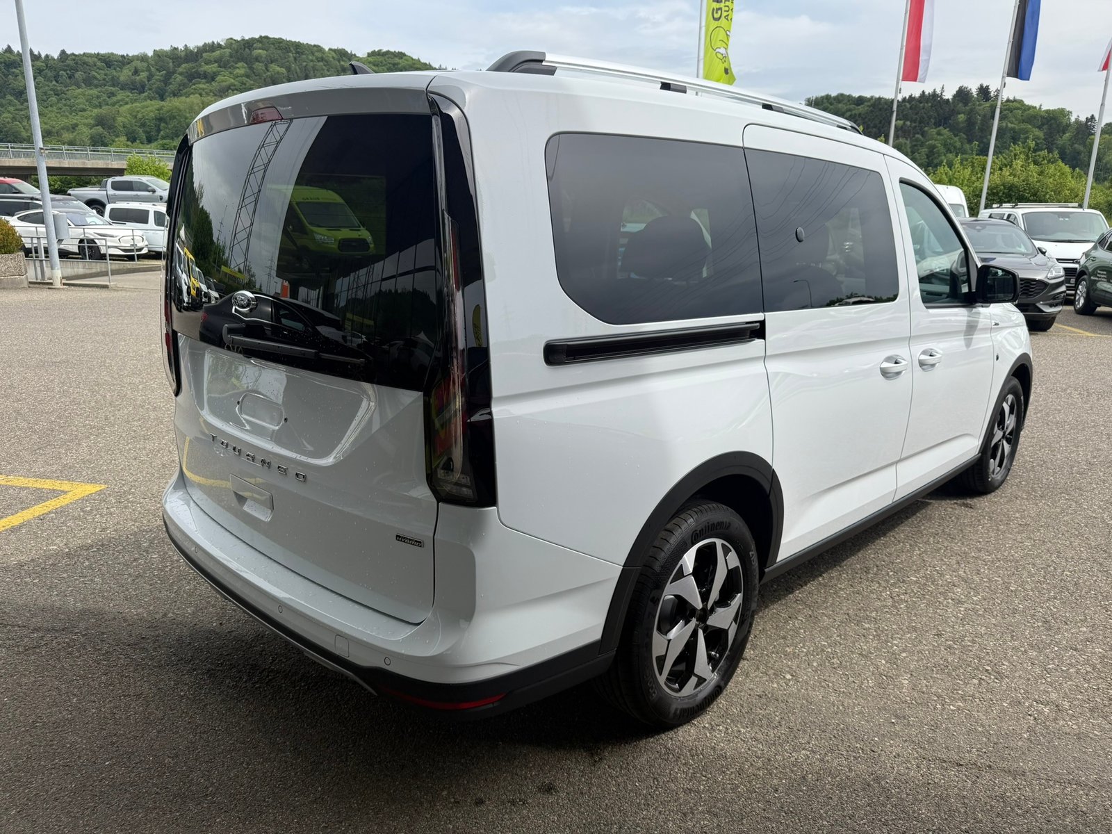 FORD Grand Tourneo Connect 1.5 PHEV Active Automat, Plug-in-Hybrid Benzina/Elettrica, Auto nuove, Automatico - 6
