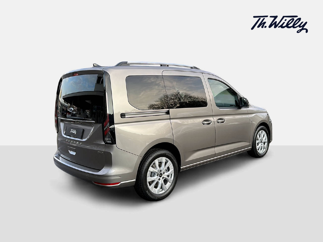FORD Tourneo Connect 1.5 EcoBoost 150 Titanium PHEV, Plug-in-Hybrid Petrol/Electric, New car, Automatic - 5