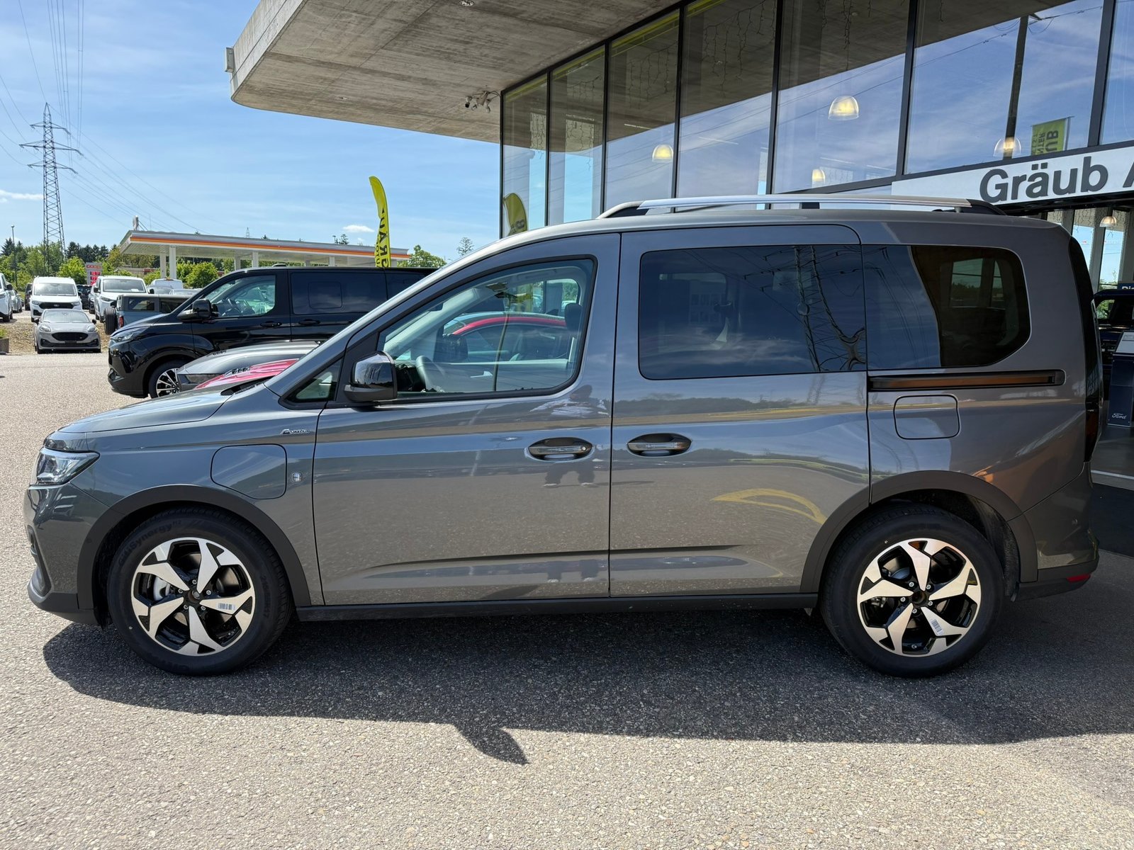 FORD Tourneo Connect 1.5 PHEV Active Automat, Plug-in-Hybrid Benzina/Elettrica, Auto nuove, Automatico - 4