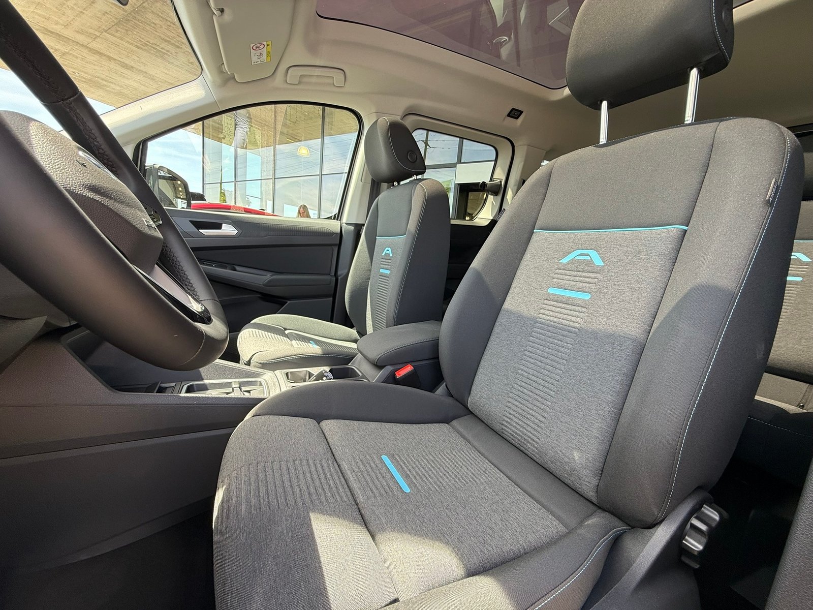 FORD Tourneo Connect 1.5 PHEV Active Automat, Plug-in-Hybrid Benzina/Elettrica, Auto nuove, Automatico - 7