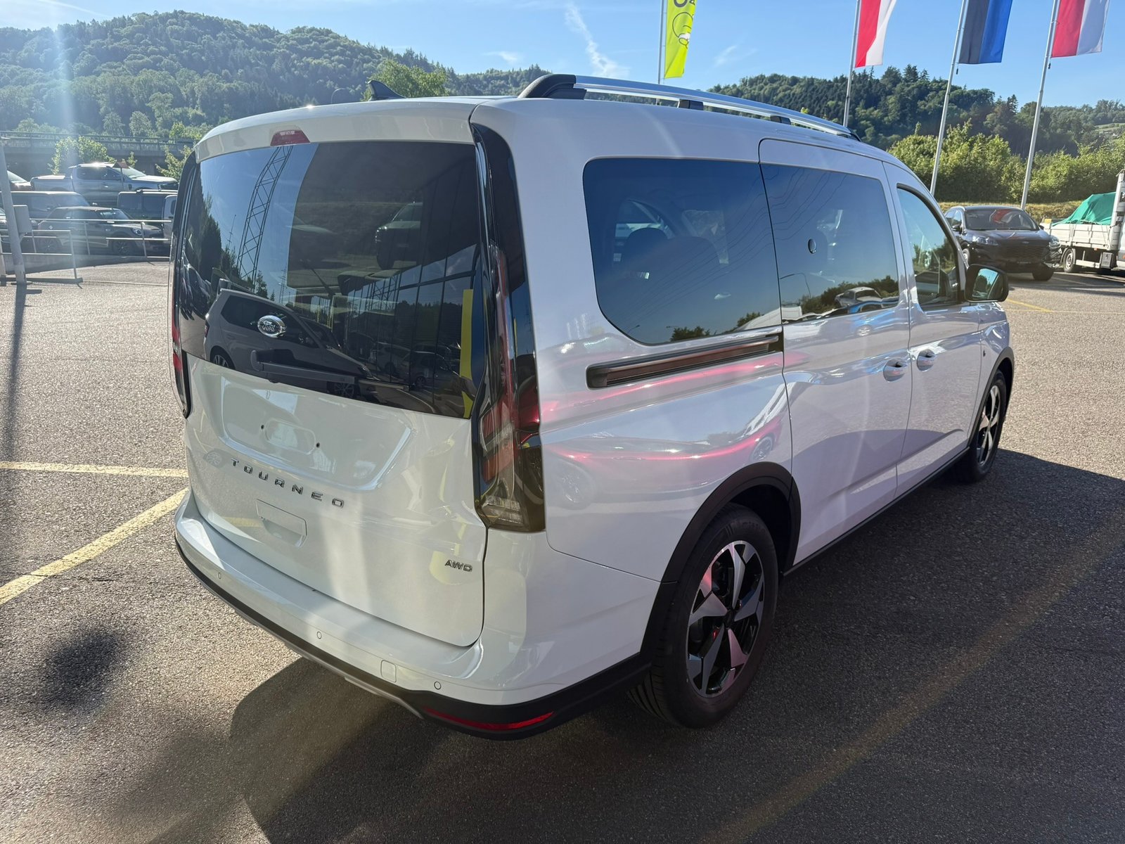FORD Grand Tourneo Connect 2.0 EcoBlue AWD Active, Diesel, Auto nuove, Manuale - 6