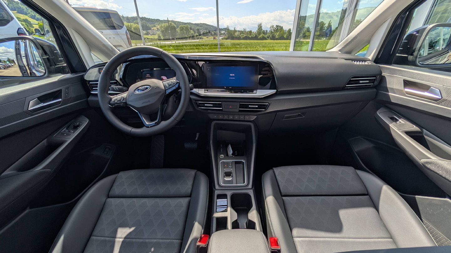 FORD Tourneo Connect 1.5 EcoBoost Titanium PHEV, Plug-in-Hybrid Petrol/Electric, New car, Automatic - 6