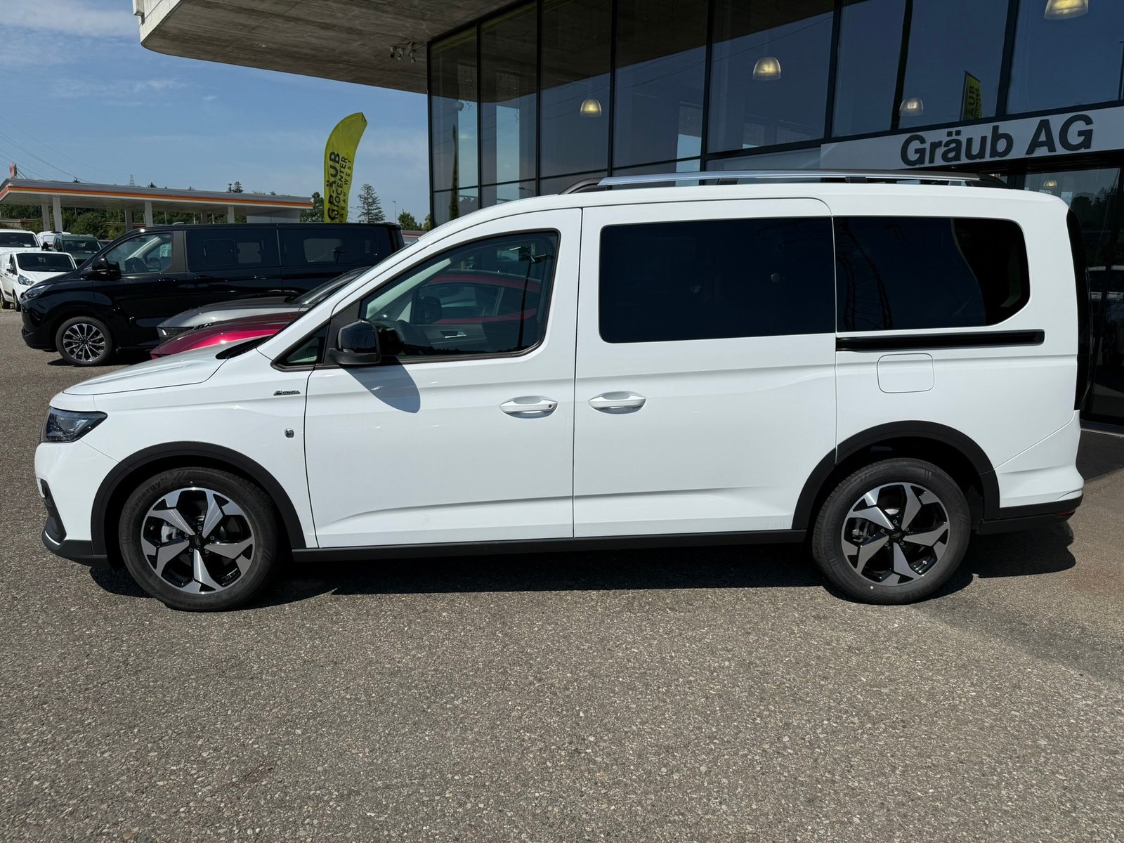 FORD Grand Tourneo Connect 2.0 EcoBlue Active Automat, Diesel, Auto nuove, Automatico - 4