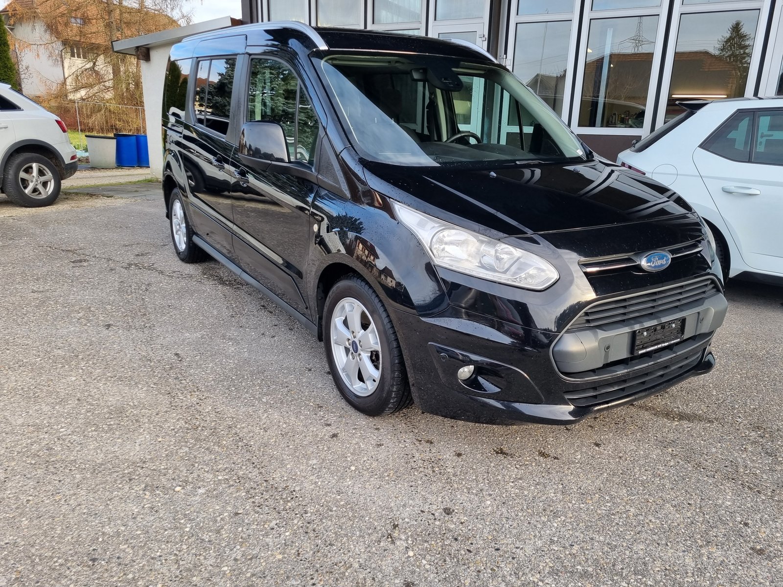 FORD Grand Tourneo Connect 1.5 TDCi Titanium, Diesel, Second hand / Used, Manual - 2