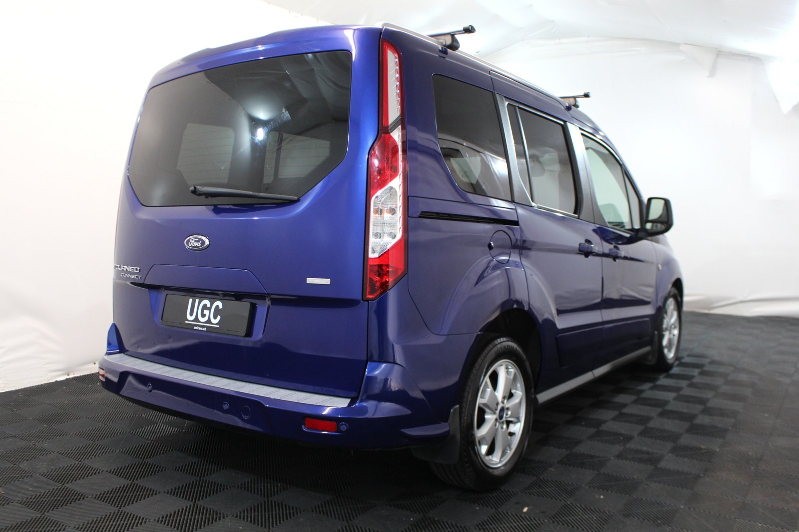 FORD Tourneo Connect 1.0 EcoB 100 Titanium, Essence, Occasion / Utilisé, Manuelle - 6