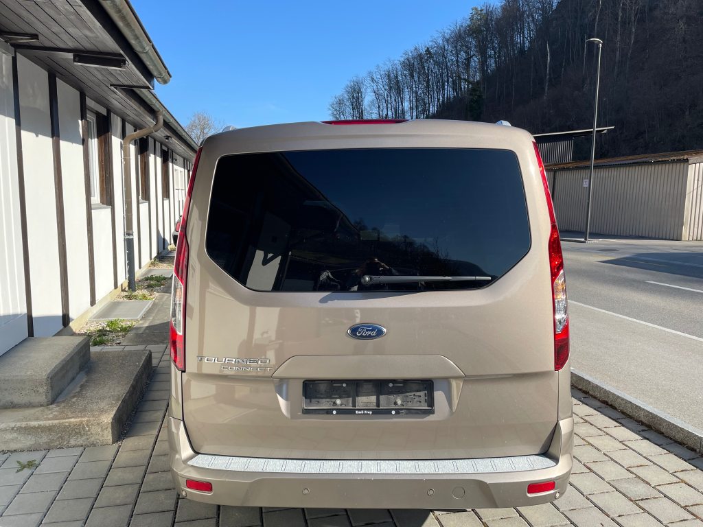 FORD TOURNEO CONNECT Grand CONNECT 1.5 EcoBlue 120 Titanium, Diesel, Occasion / Utilisé, Automatique - 5