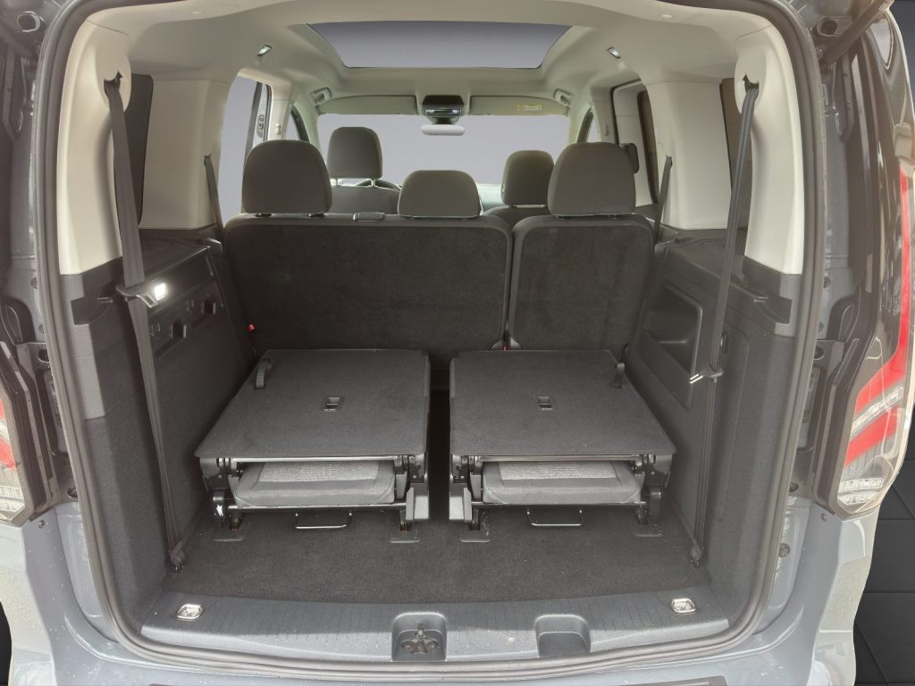 FORD Tourneo Connect 2.0 EcoBlue 122 Active, Diesel, Second hand / Used, Automatic - 6