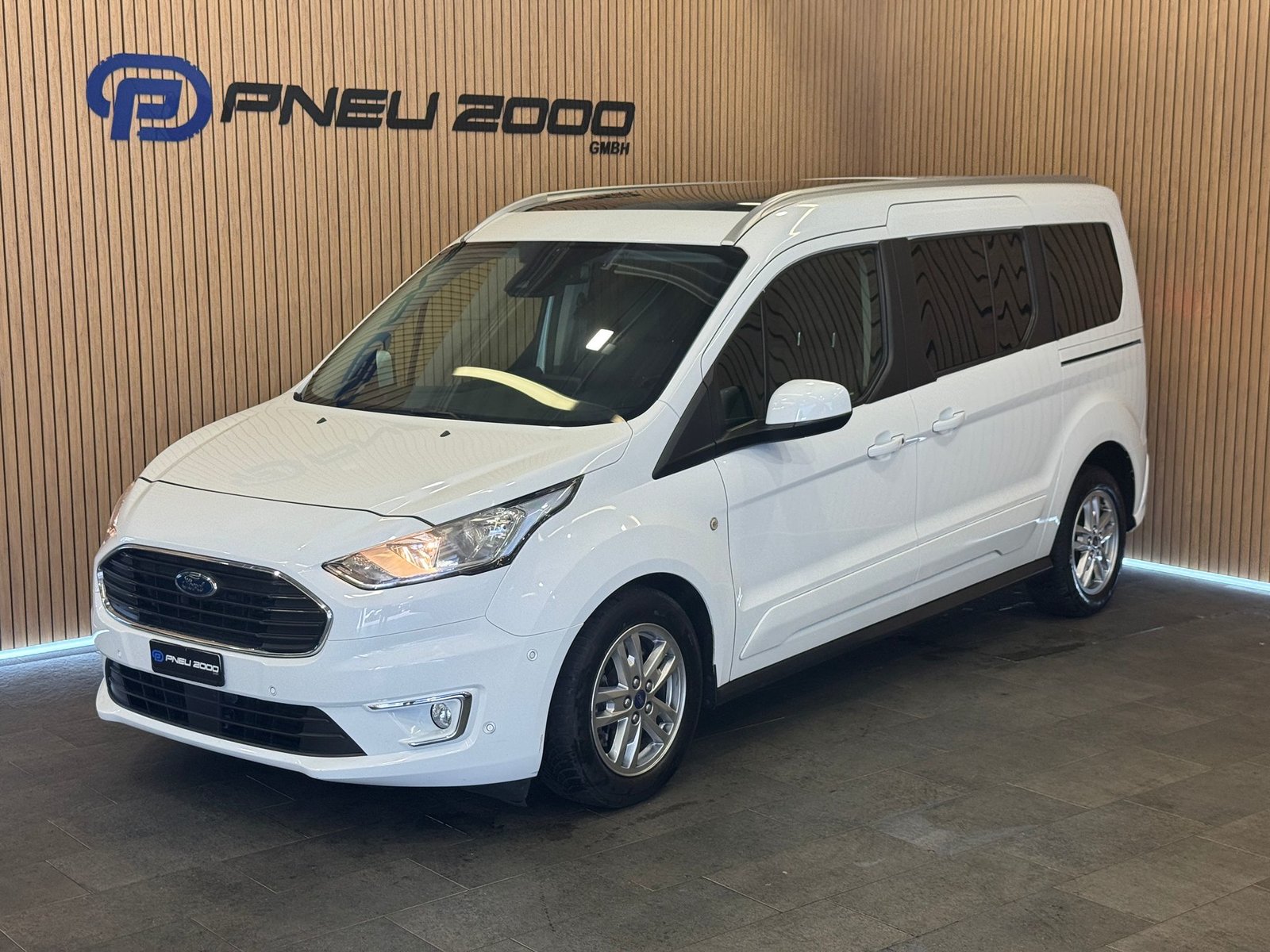 FORD Grand Tourneo Connect 1.5 EcoBlue Titanium Automat