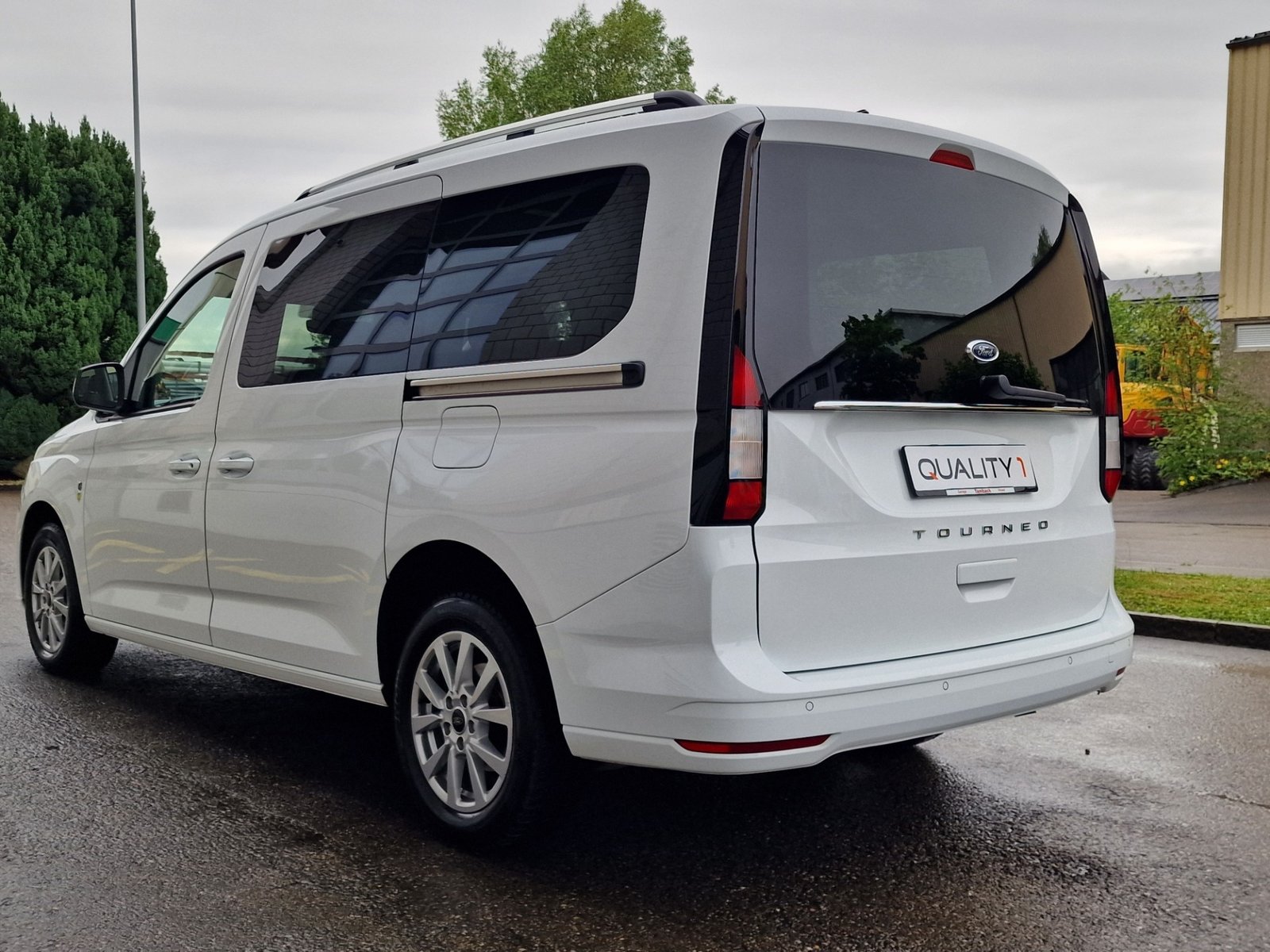 FORD Grand Tourneo Connect 2.0 EcoBlue Active, Diesel, Occasion / Gebraucht, Handschaltung - 5
