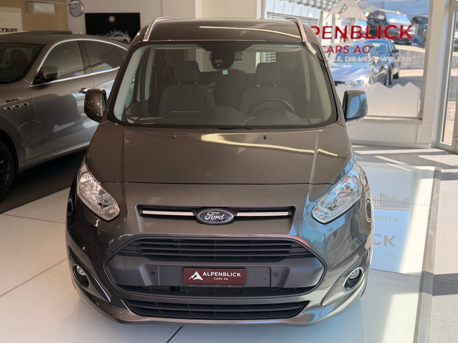 FORD Grand Tourneo Connect 1.5 TDCi Titanium, Diesel, Occasion / Gebraucht, Handschaltung - 3