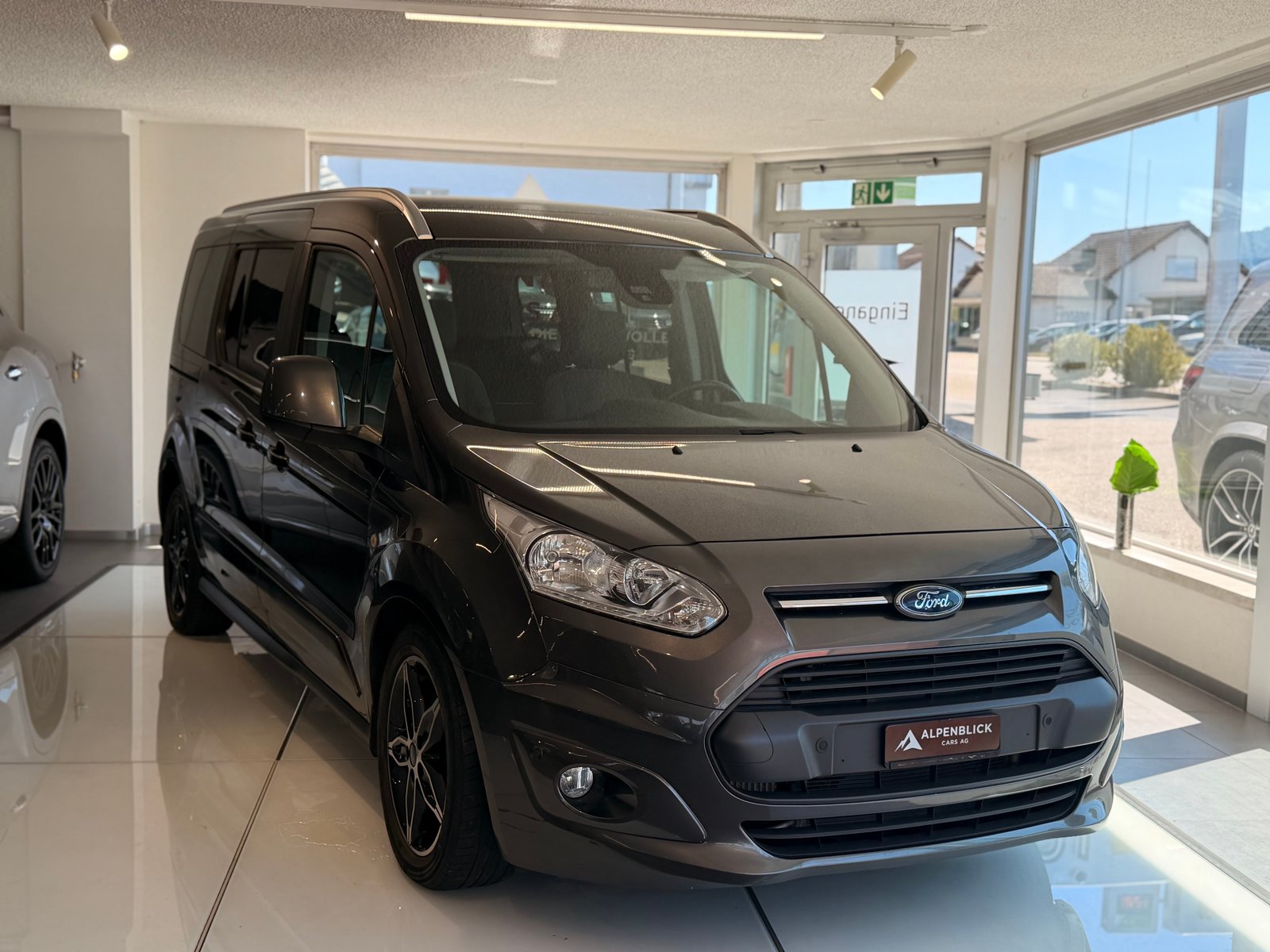 FORD Grand Tourneo Connect 1.5 TDCi Titanium, Diesel, Occasion / Gebraucht, Handschaltung - 5