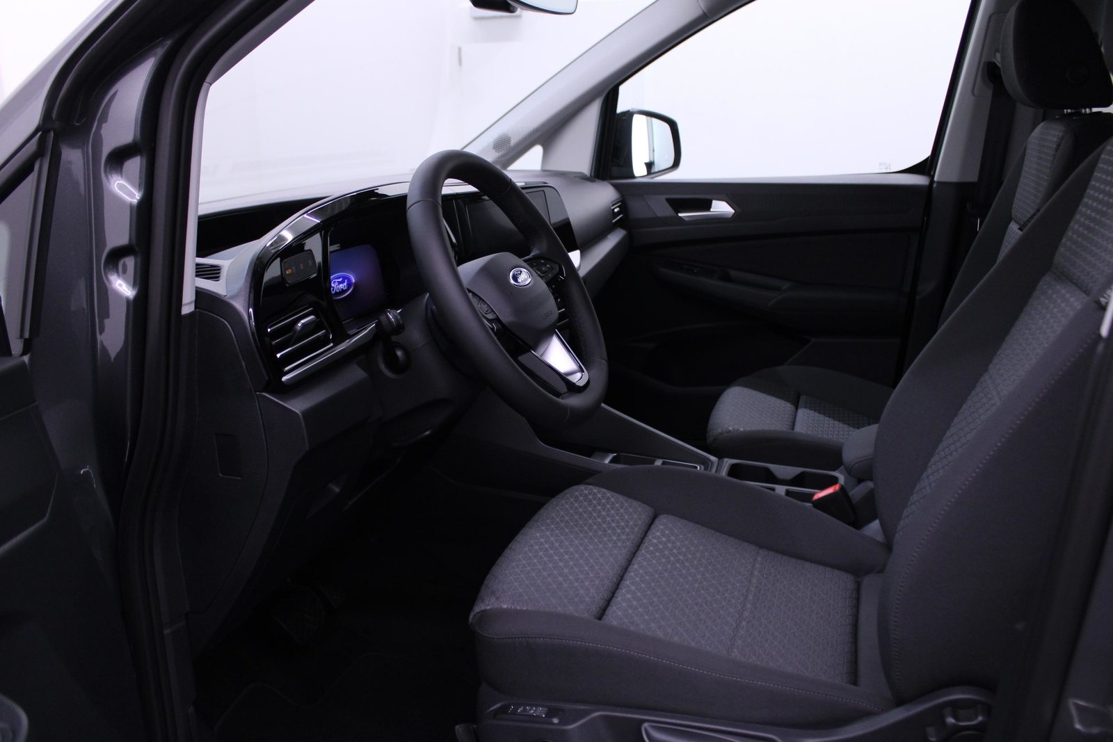 FORD Tourneo Grand Connect 2.0 EcoBlue 122 Titanium als 7-Plätze, Diesel, Second hand / Used, Automatic - 4