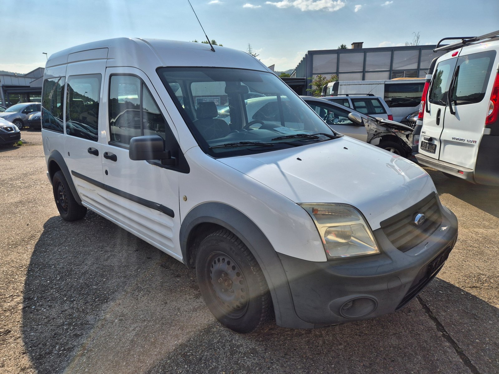 FORD TOURNEO CONNECT, Diesel, Occasion / Gebraucht, Handschaltung - 3