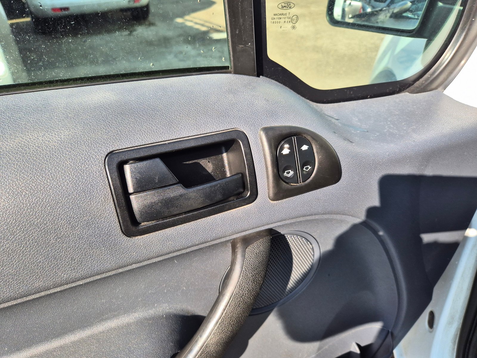 FORD TOURNEO CONNECT, Diesel, Occasion / Gebraucht, Handschaltung - 7