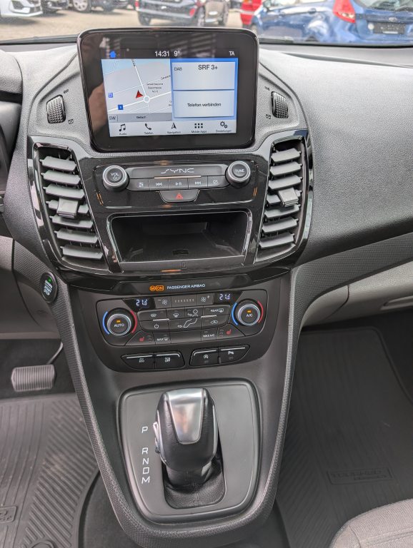 FORD TOURNEO CONNECT 1.5 EcoBlue 120 Titanium, Diesel, Occasion / Utilisé, Automatique - 6