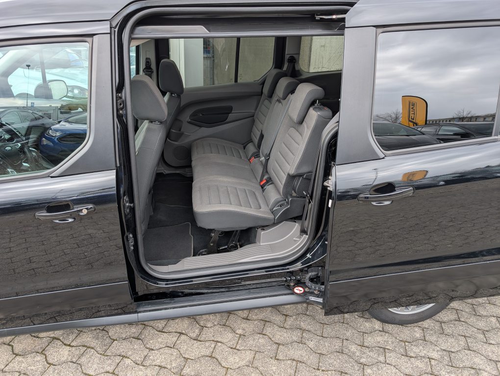 FORD TOURNEO CONNECT 1.5 EcoBlue 120 Titanium, Diesel, Occasion / Utilisé, Automatique - 7