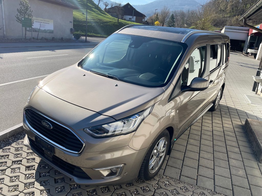 FORD TOURNEO CONNECT Grand CONNECT 1.5 EcoBlue 120 Titanium