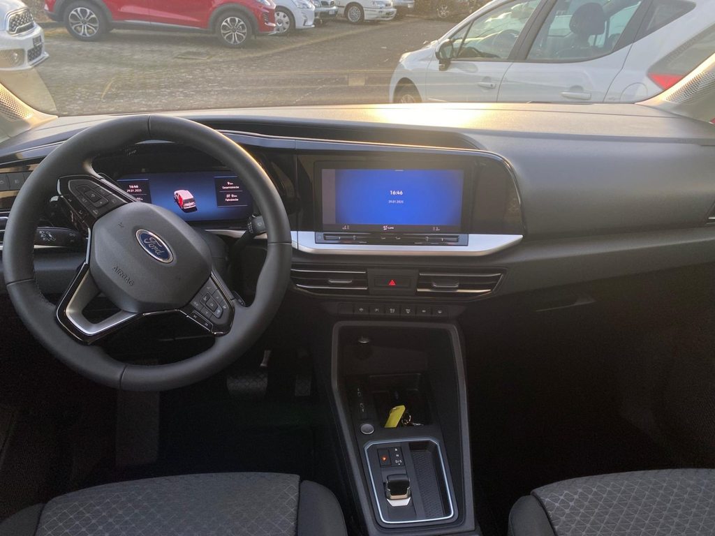 FORD Tourneo Connect 1.5 EcoBoost 114 Titanium, Petrol, Ex-demonstrator, Automatic - 4