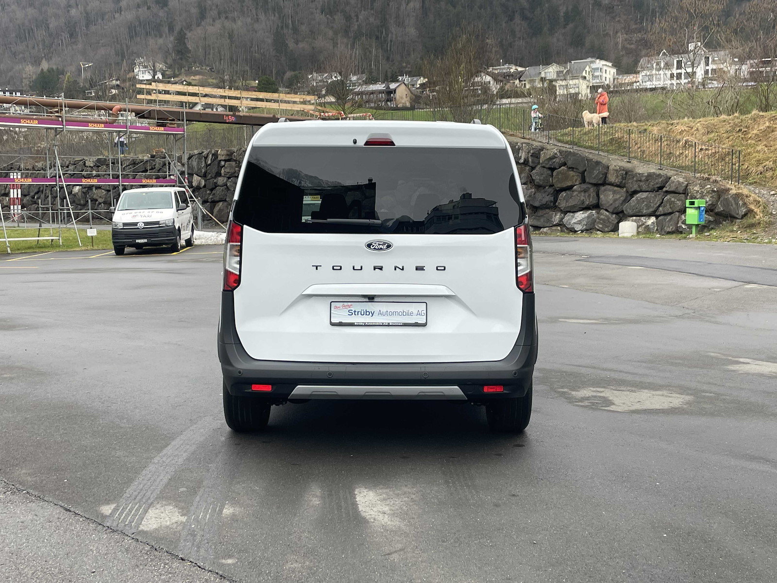 FORD Tourneo Courier 1.0 EcoBoost Active, Essence, Voiture nouvelle, Manuelle - 5