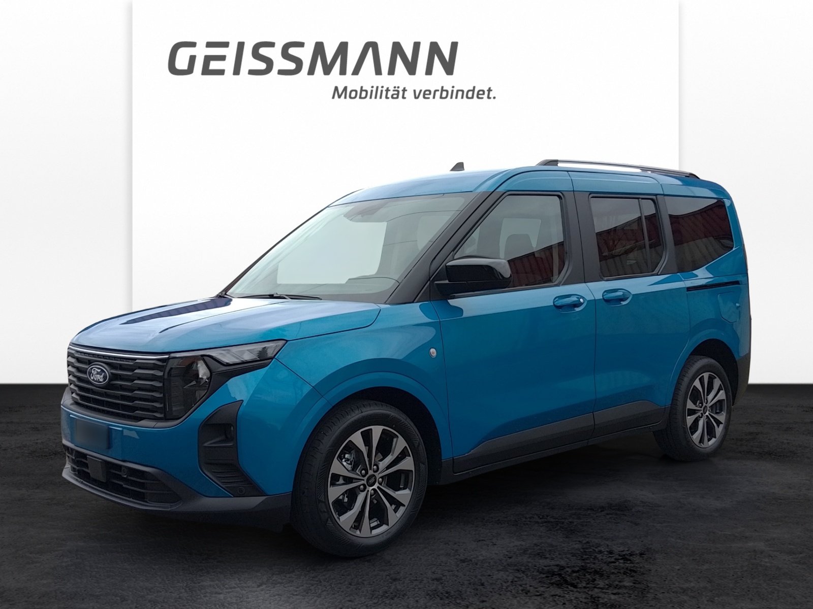 FORD Tourneo Courier 1.0 EcoBoost Titanium