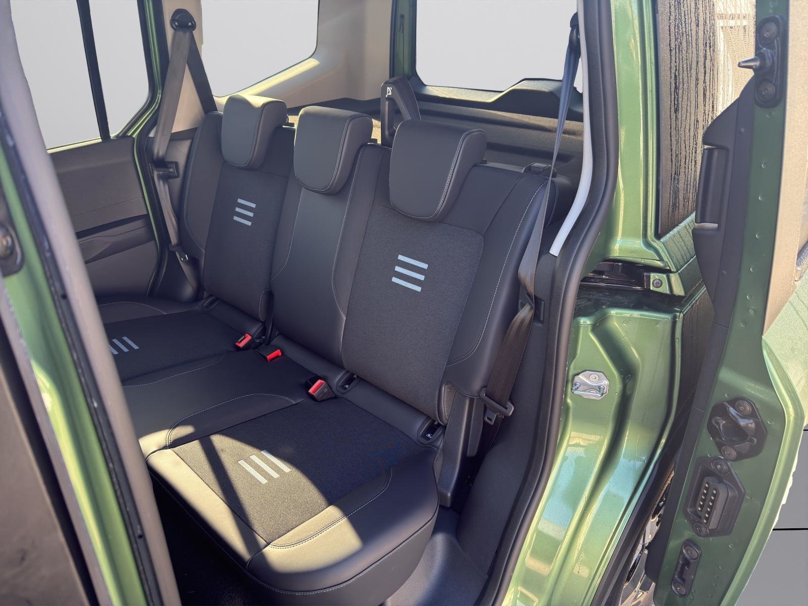 FORD Tourneo Courier 1.0 EcoBoost Active Automat, Benzina, Auto nuove, Automatico - 7