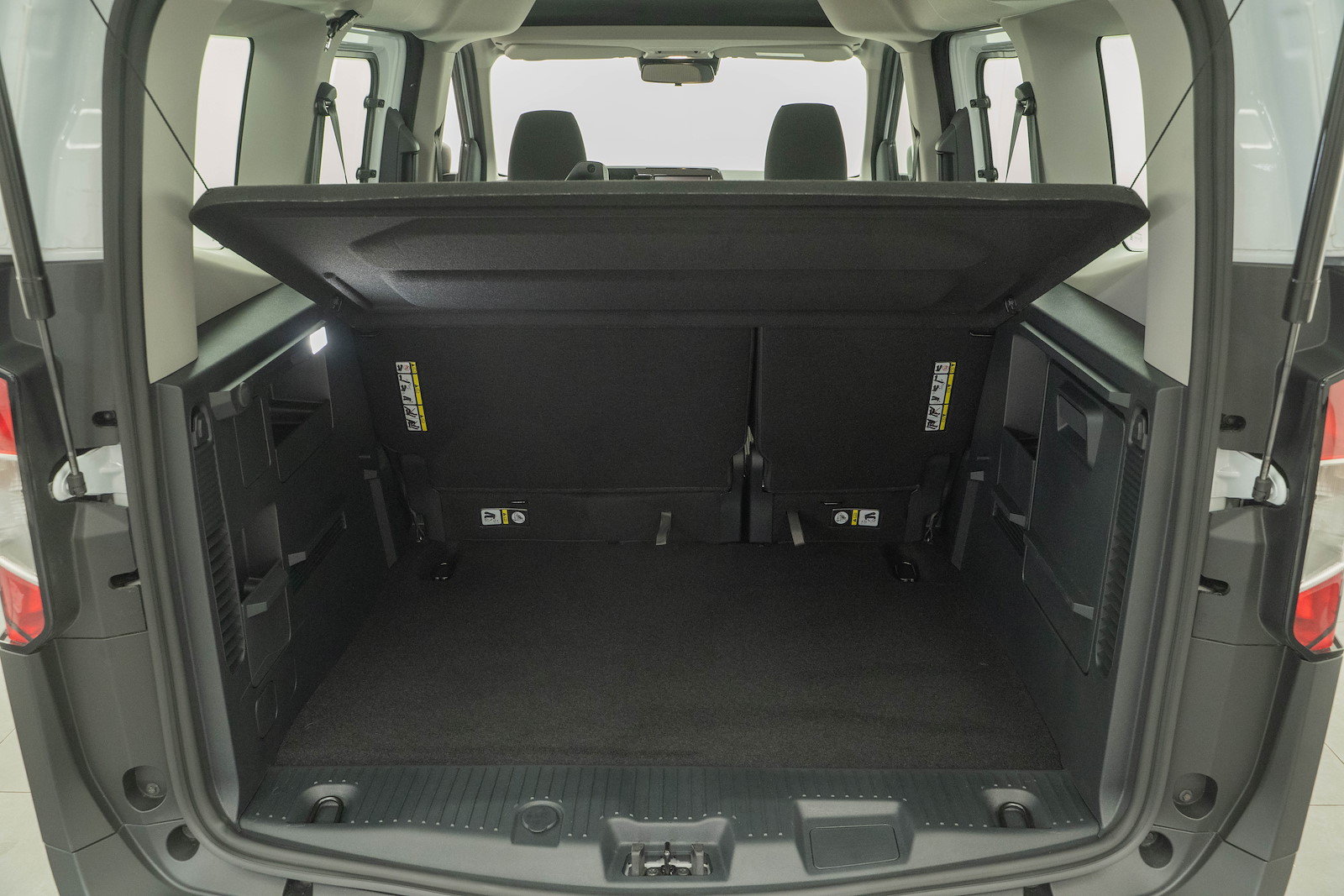 FORD Tourneo Courier 1.0 EcoBoost Trend, Benzina, Auto nuove, Manuale - 5
