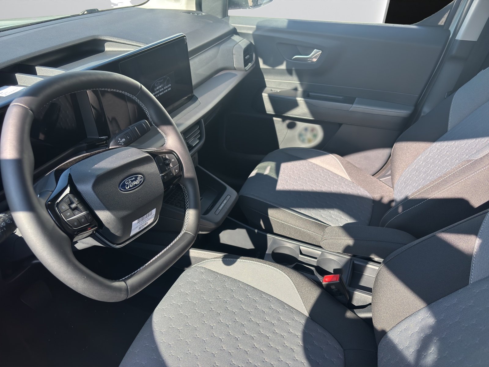 FORD Tourneo Courier Elektro 54kWh Titanium, Elektro, Neuwagen, Automatik - 7